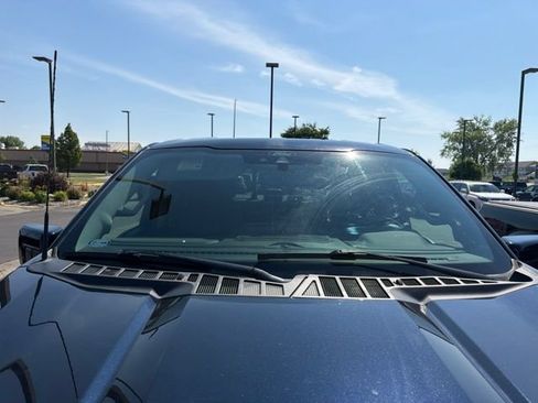 Used 2021 Ford F150 Lariat w/ Equipment Group 501A Mid AWD/4WD image 3