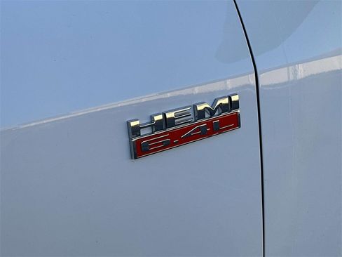 Used 2022 RAM 2500 Tradesman image 11