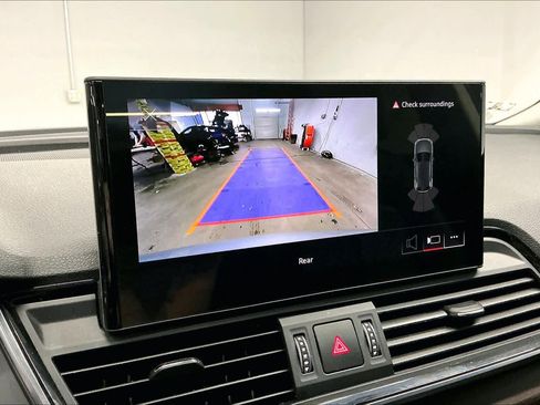 Used 2023 Audi Q5 2.0T Premium w/ Convenience Package image 23