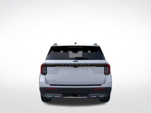 New 2026 Ford Explorer Active w/ Active Comfort Package RWD image 7
