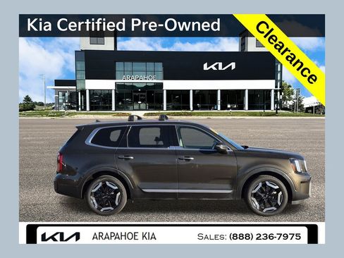Certified 2025 Kia Telluride S image 1