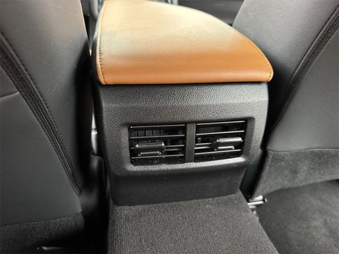 Used 2024 Lexus IS 300 300 image 38