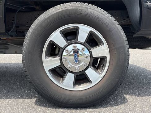Used 2016 Ford F250 Lariat w/ Snow Plow Prep Package AWD/4WD image 20