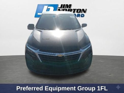 Used 2023 Chevrolet Equinox LS AWD/4WD image 3