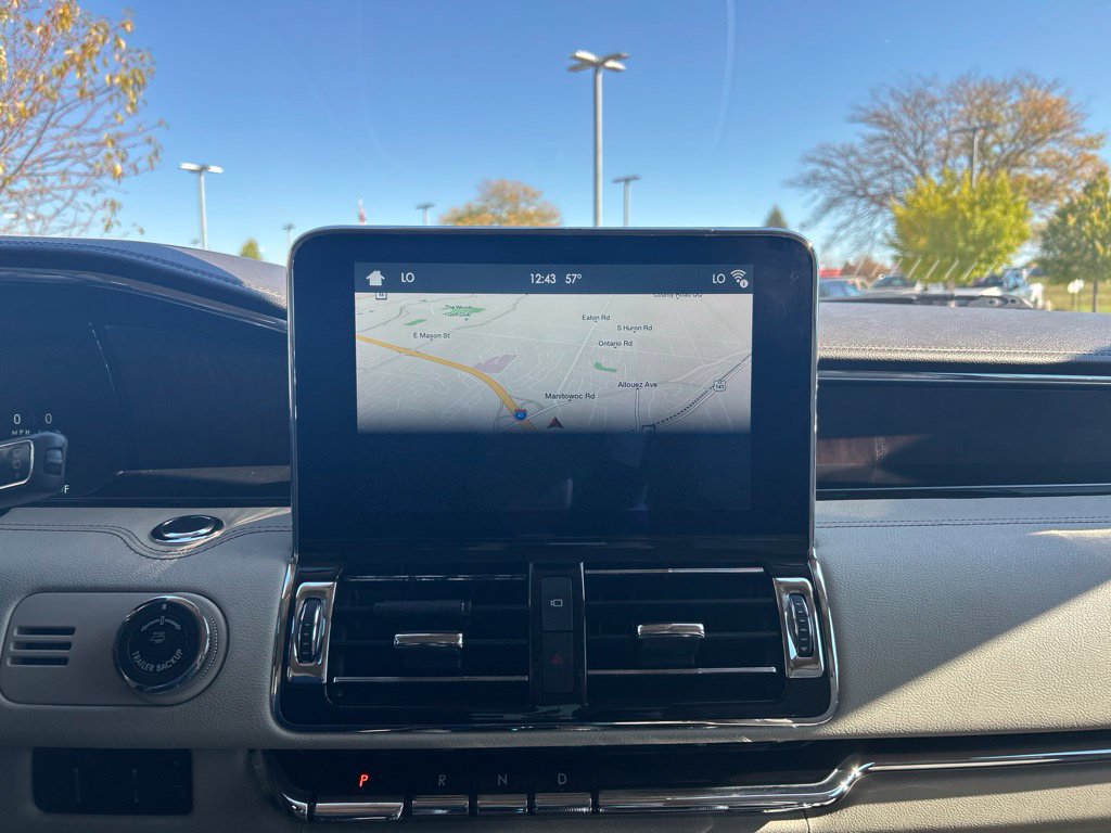 Used 2018 Lincoln Navigator Reserve w/ Technology Package AWD/4WD image 19