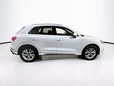 Used 2021 Audi Q3 2.0T Premium Plus w/ Premium Plus Package AWD/4WD image 4