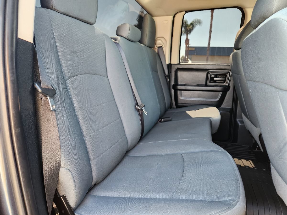 Used 2014 RAM 1500 Express RWD image 36