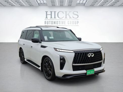 New 2026 INFINITI QX80 4WD w/ Sport Exterior Package image 3