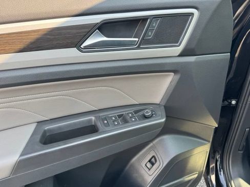 Certified 2023 Volkswagen Atlas SE AWD/4WD image 36