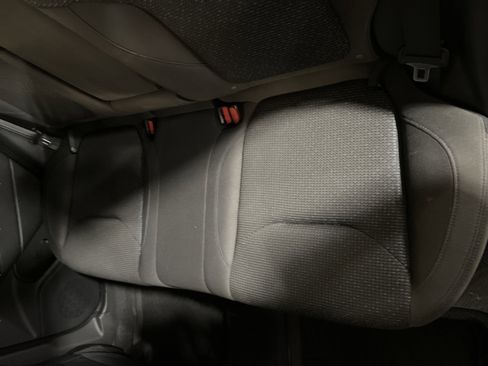 Used 2025 Subaru Forester Premium image 12