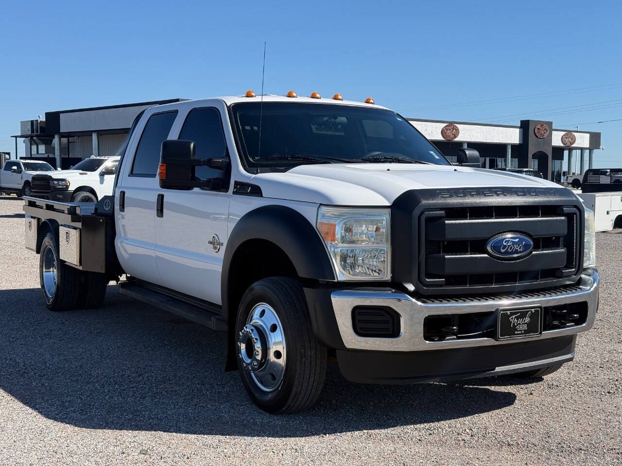 Used 2016 Ford F450 XL w/ Power Equipment Group AWD/4WD image 3