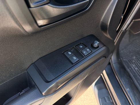 Used 2023 Toyota Tacoma SR image 27