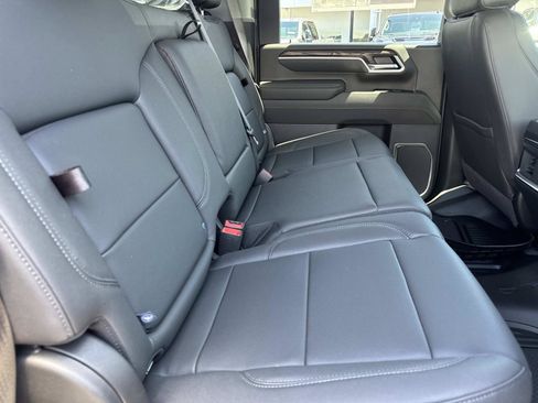 New 2026 GMC Sierra 2500 SLT w/ Max Trailering Package AWD/4WD image 27