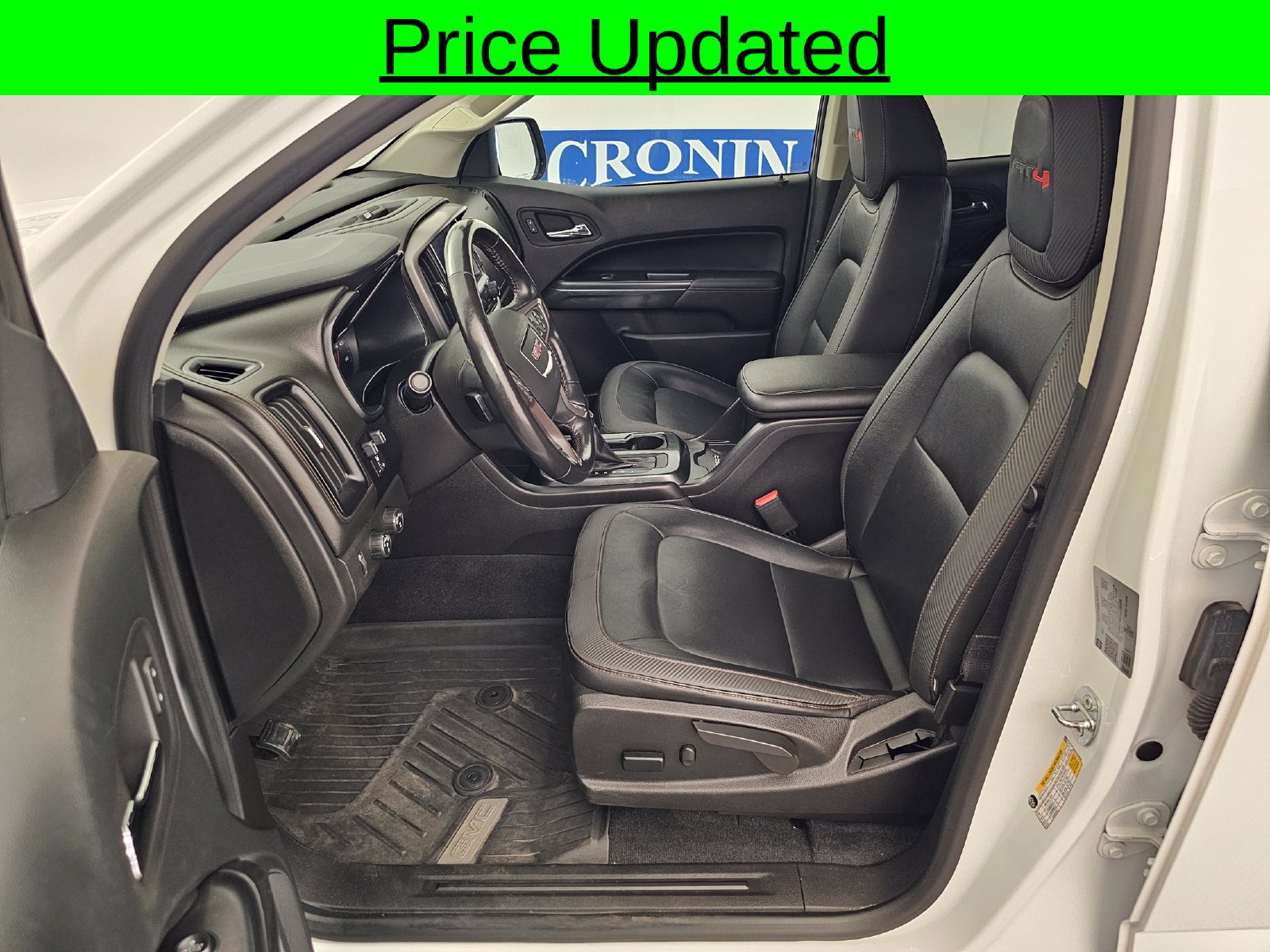 Used 2022 GMC Canyon AT4 w/ Trailering Package AWD/4WD image 5