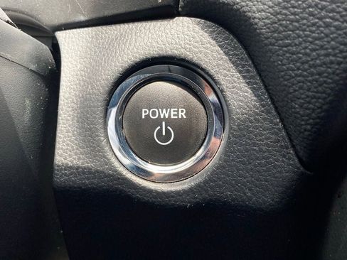 Used 2024 Toyota RAV4 XLE AWD/4WD image 16