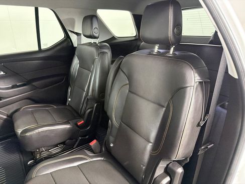 Used 2018 Chevrolet Traverse Premier w/ Driver Confidence II Package FWD image 20