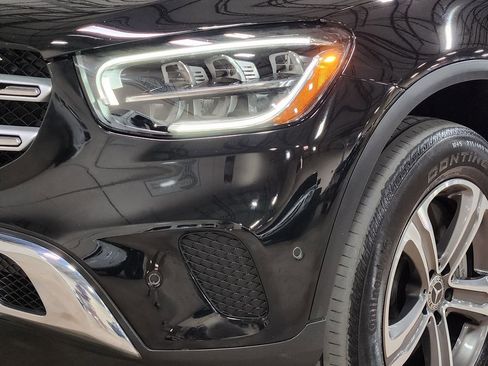 Used 2022 Mercedes-Benz GLC 300 SUV image 14