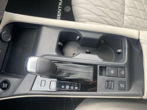 New 2026 Nissan Sentra SL w/ Floor Mat Package FWD image 25