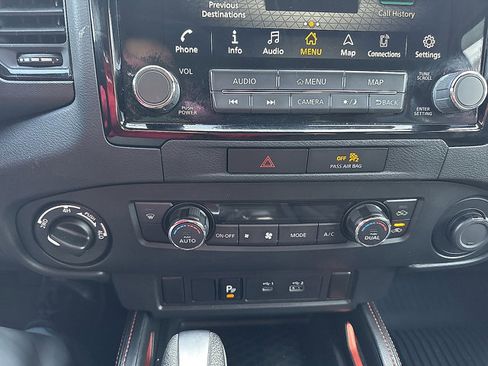 Certified 2022 Nissan Frontier PRO-4X w/ Technology Package image 18