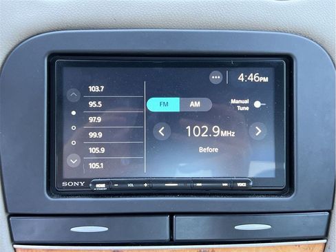 Used 2012 Mercedes-Benz SL 63 AMG image 30