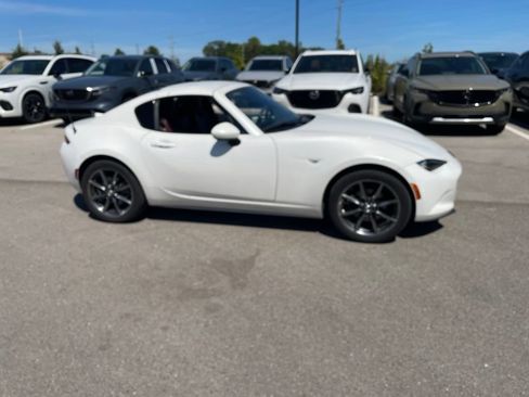 Used 2020 MAZDA MX-5 Miata RF Grand Touring RWD image 7