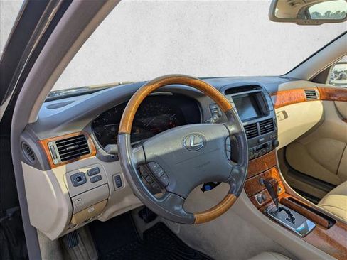 Used 2005 Lexus LS 430 image 12