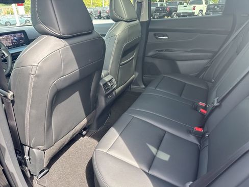 Used 2025 Nissan Murano SL AWD/4WD image 14