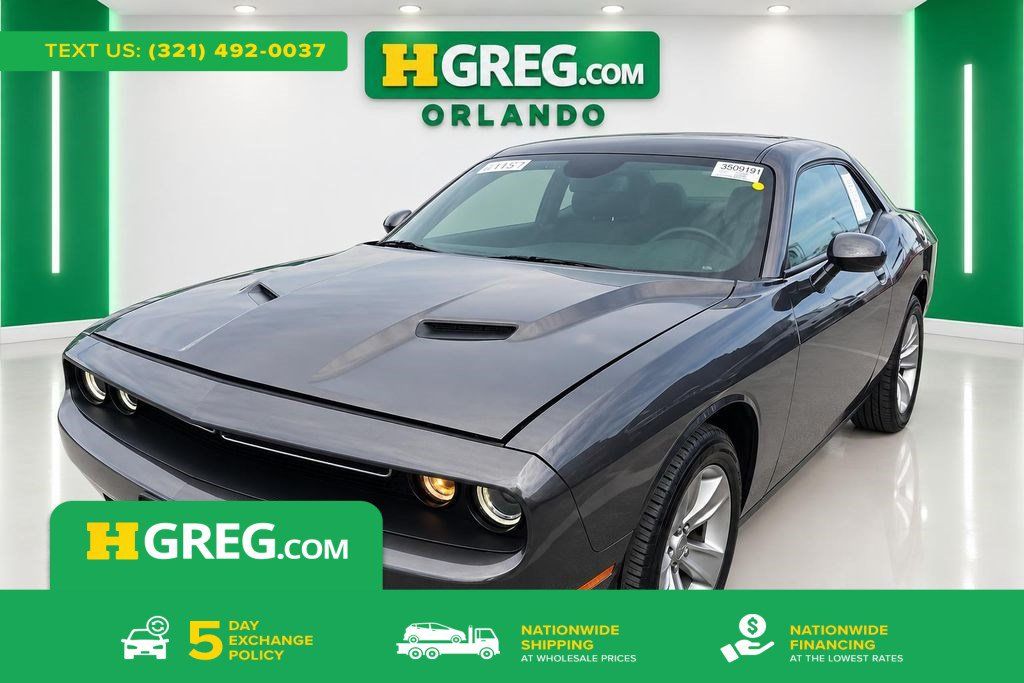 Used 2023 Dodge Challenger SXT RWD image 1