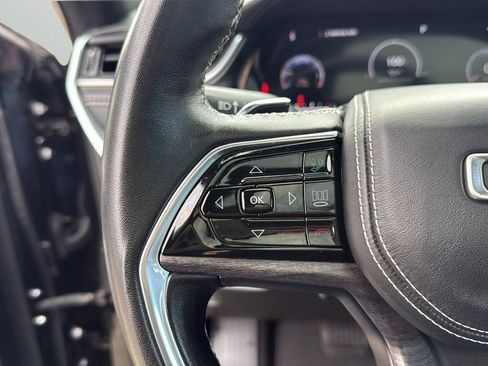 Used 2022 Jeep Grand Cherokee L Overland w/ Luxury Tech Group IV image 24