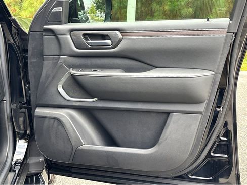 New 2026 Nissan Armada Platinum Reserve RWD image 15