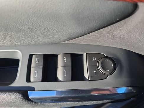 New 2026 Chevrolet Traverse Z71 w/ Enhanced Driving Package image 32