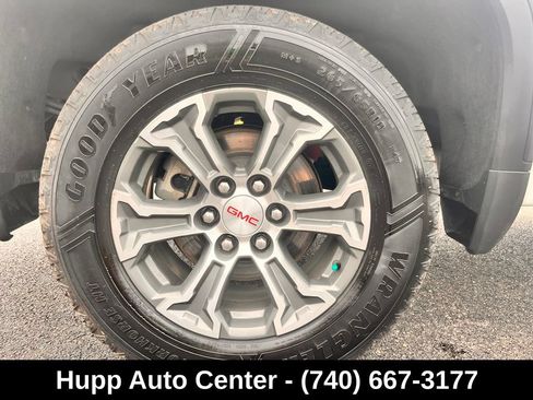 Used 2024 GMC Sierra 1500 SLE w/ X31 Off-Road Package AWD/4WD image 12