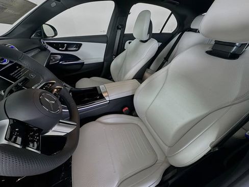 New 2026 Mercedes-Benz C 300 4MATIC Sedan image 21
