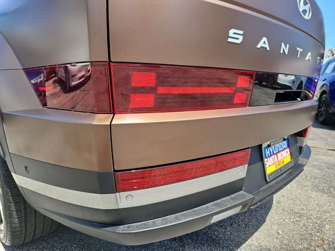 Certified 2025 Hyundai Santa Fe Limited image 44