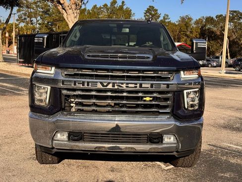 Used 2022 Chevrolet Silverado 2500 LTZ w/ LTZ Convenience Package image 2
