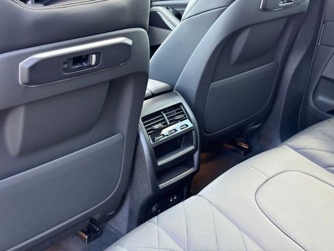 Used 2026 BMW X5 xDrive50e w/ M Sport Package image 19