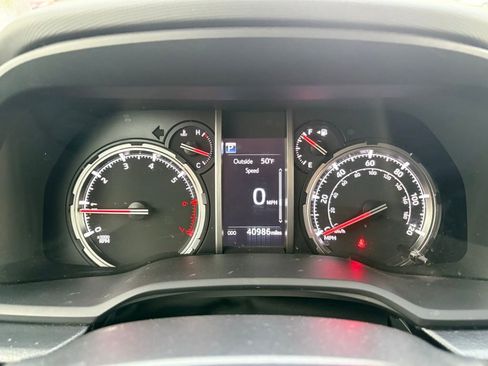 Used 2024 Toyota 4Runner TRD Off-Road image 24