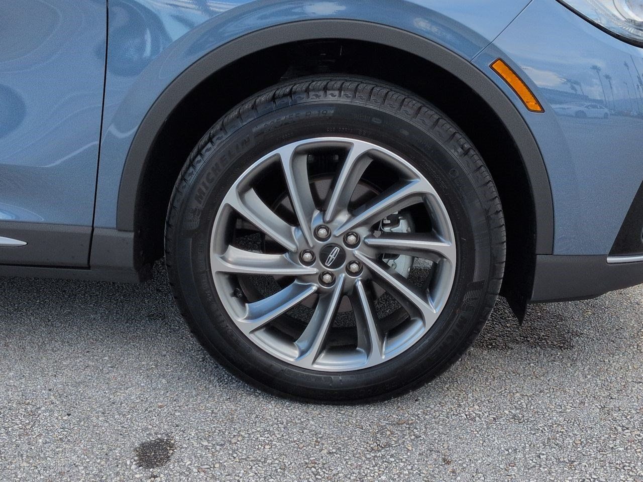Used 2026 Lincoln Corsair Premiere FWD image 12