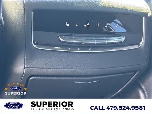 Used 2022 Cadillac Escalade ESV Luxury w/ LPO, Illumination Package image 21