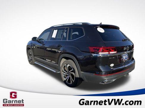 Certified 2023 Volkswagen Atlas SEL image 3