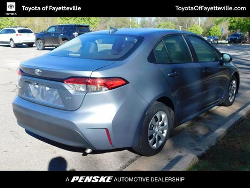Used 2024 Toyota Corolla LE image 4