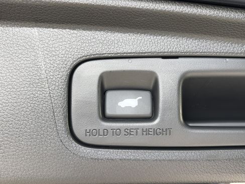 Used 2026 Honda CR-V Sport Touring image 15