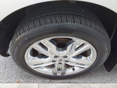 Used 2012 Ford Edge SEL AWD/4WD image 10