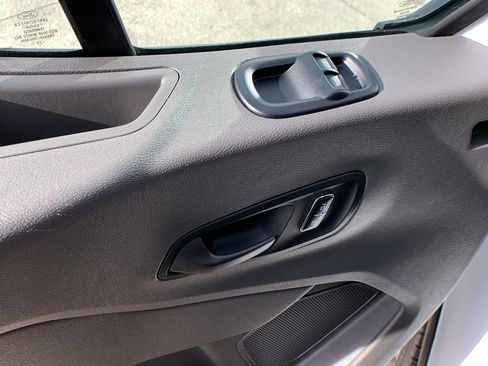 Used 2023 Ford Transit 350 XL image 10