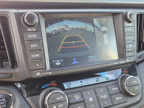 Used 2016 Toyota RAV4 SE w/ Advanced Technology Package image 16