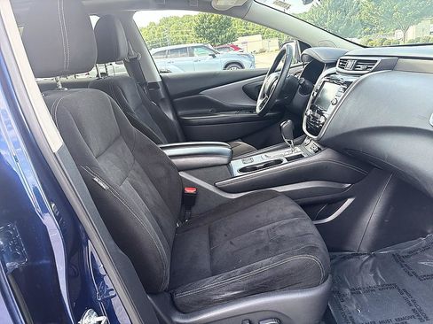 Used 2019 Nissan Murano SV w/ Premium Package AWD/4WD image 19