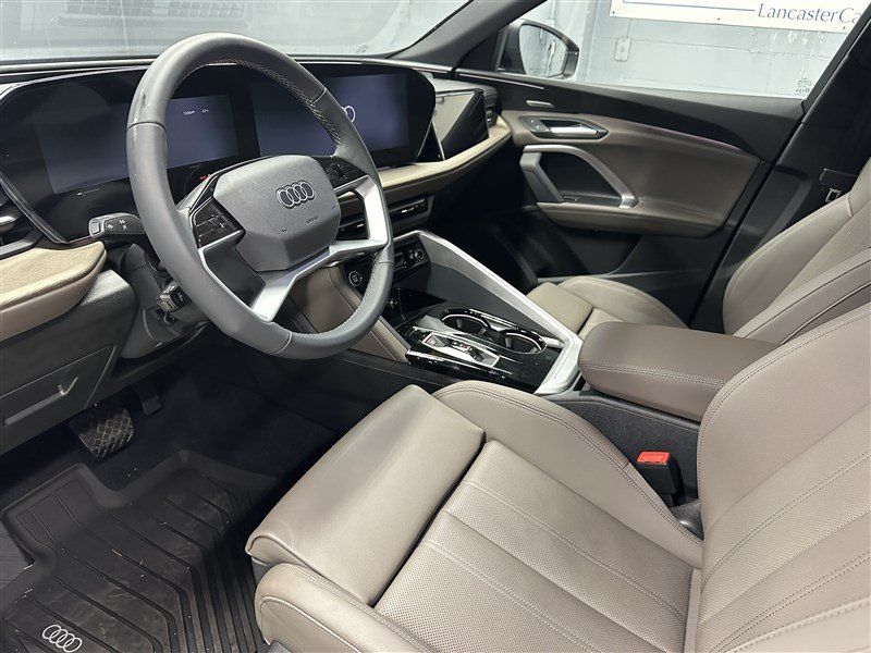 Used 2026 Audi Q5 Prestige AWD/4WD image 2
