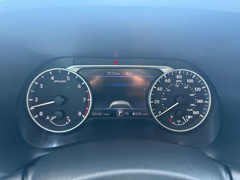 Used 2025 Nissan Sentra SV FWD image 16