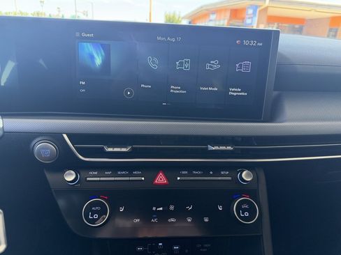 Used 2026 Hyundai Sonata SEL FWD image 16