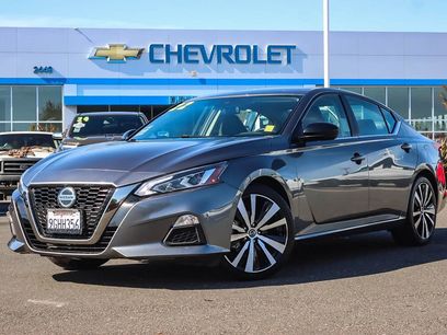 Used 2022 Nissan Altima 2.5 SR